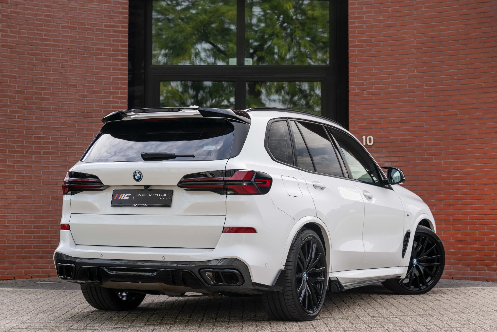 BMW X5 xDrive50e M-Sport Pro M-Seats Sky-Lounge CoPilot, Auto's, Automaat, Dealer onderhouden, Gebruikt, 2395 kg
