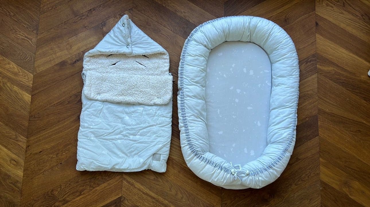 Babynestje en voetenzak van Nanami, Kinderen en Baby's, Babywiegjes en Ledikanten, Ophalen of Verzenden, Zo goed als nieuw, Overige typen