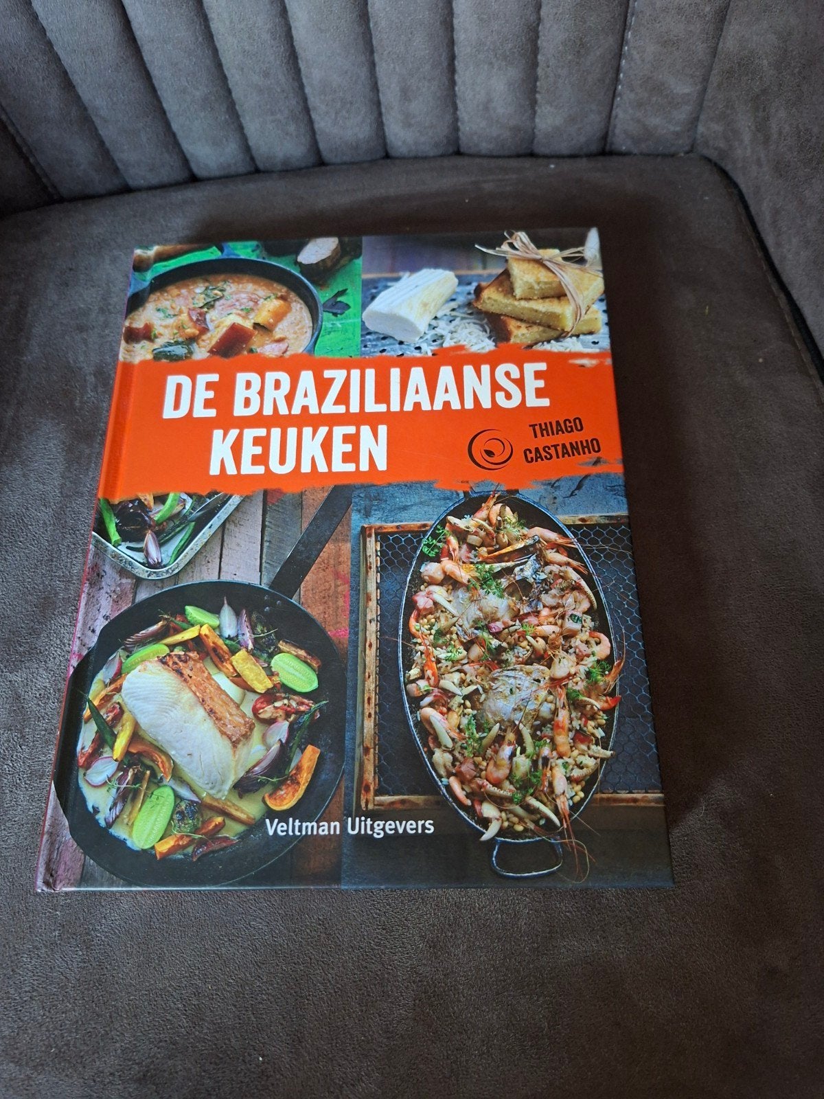 De Braziliaanse Keuken - Kookboek Thiago Castanho, Boeken, Zuid-Amerika, Thiago Castanho, Zo goed als nieuw, Tapas, Hapjes en Dim Sum