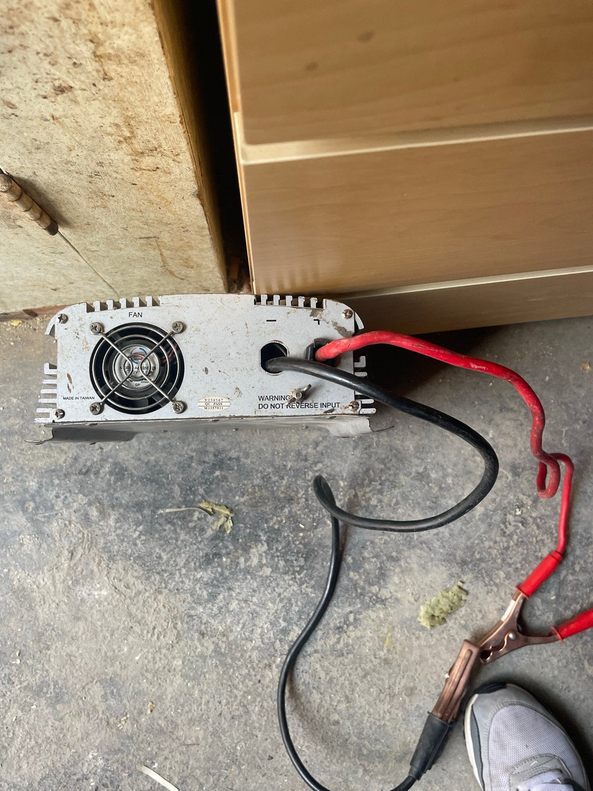 HQA Omvormer 12V DC naar 230V AC 1000W Modified Sine Wave, Ophalen, Gebruikt