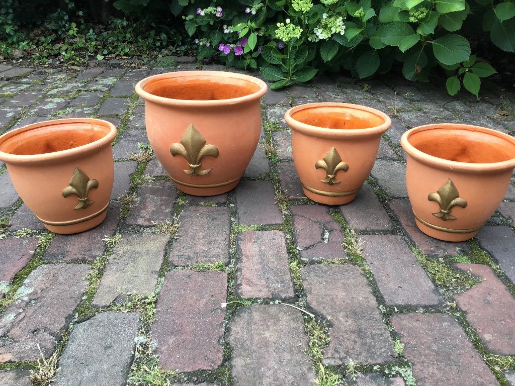 Set van vier bloempotten terracotta, Rond, Binnen, Ophalen of Verzenden, Zo goed als nieuw