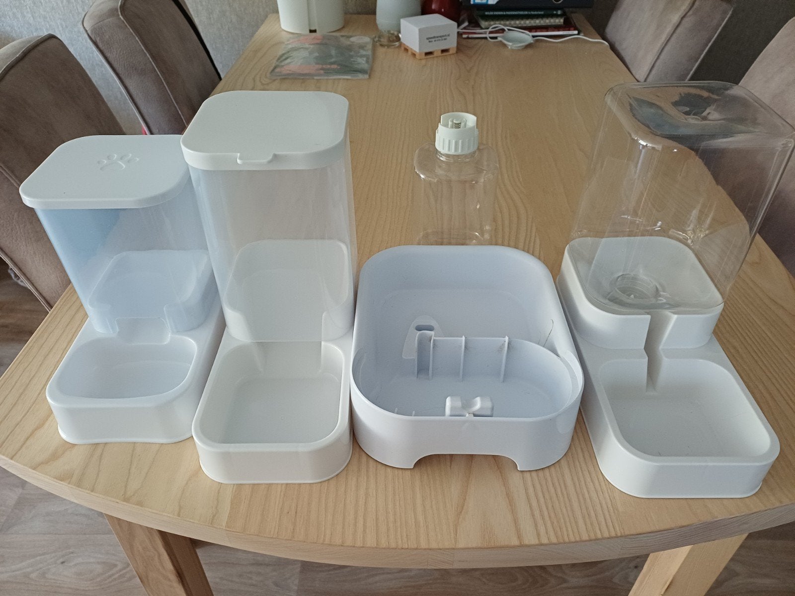 voeder en water bakjes voor huisdieren, Ophalen, Nieuw