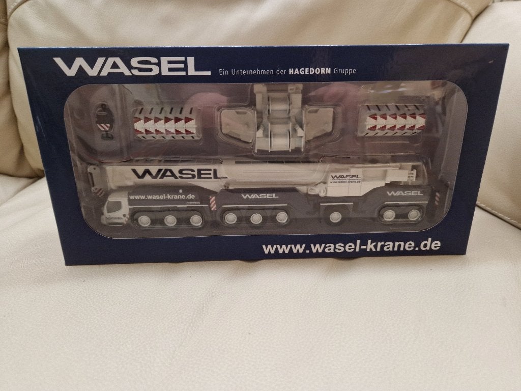 Liebherr LTM 1750 Wasel kraan 1:87 van WSI, nieuw!, Hobby en Vrije tijd, Ophalen of Verzenden, Nieuw, Hijskraan, Tractor of Landbouw