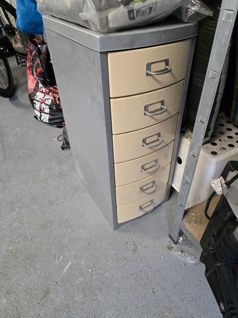 Ladenkast ijzer, Ophalen, Minder dan 50 cm, Gebruikt, 5 laden of meer
