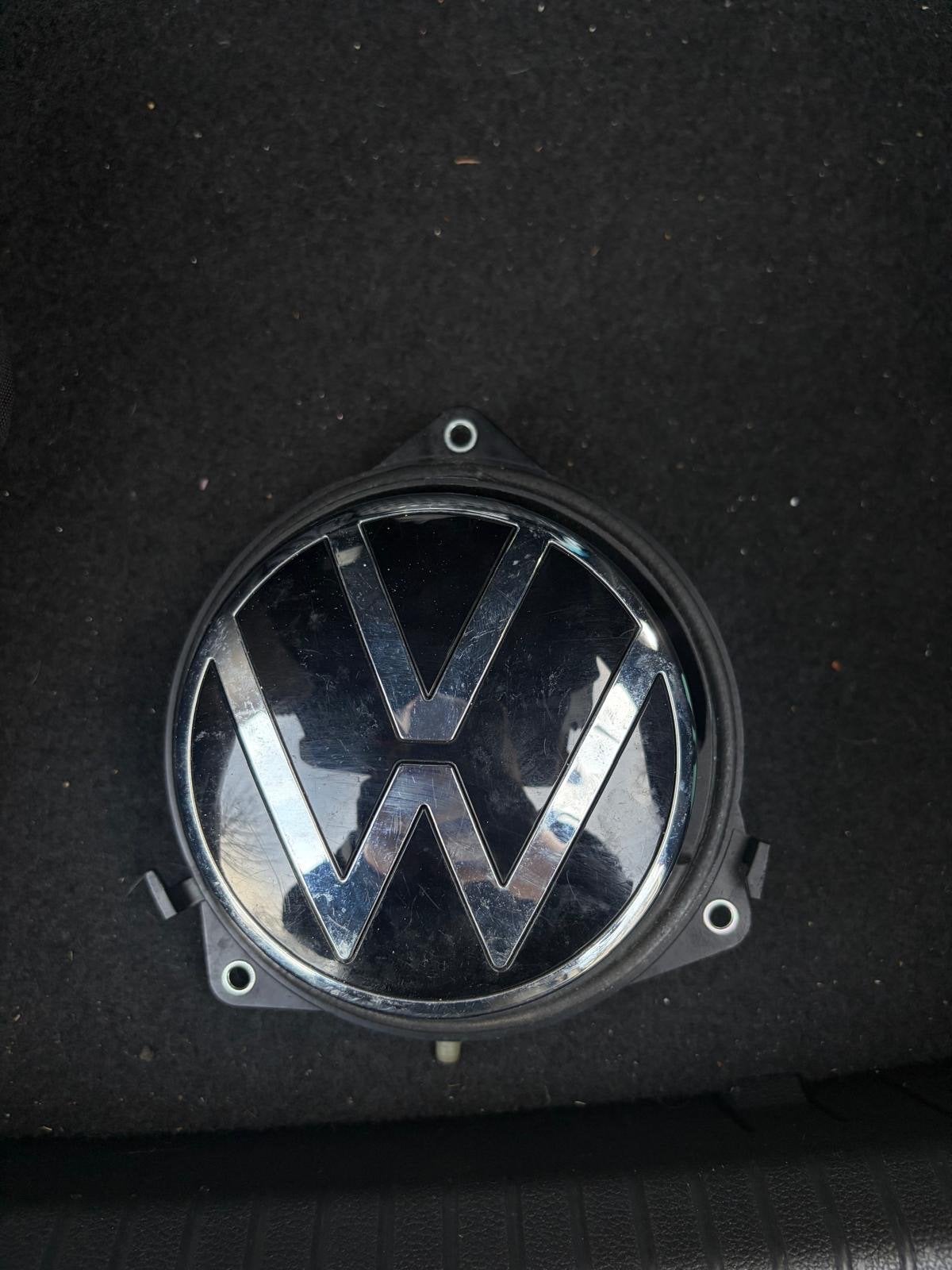 VW Golf 8 Embleem - Zo goed als nieuw, Auto-onderdelen, Ophalen of Verzenden, Gebruikt, Achter, Volkswagen