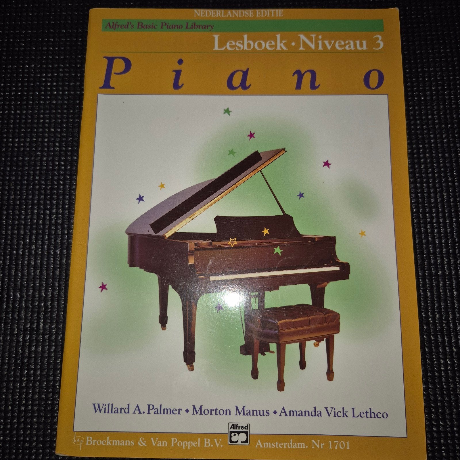 Alfred's Basic Piano Library Lesboek niveau 3, Gebruikt, Overige genres, Les of Cursus, Ophalen of Verzenden