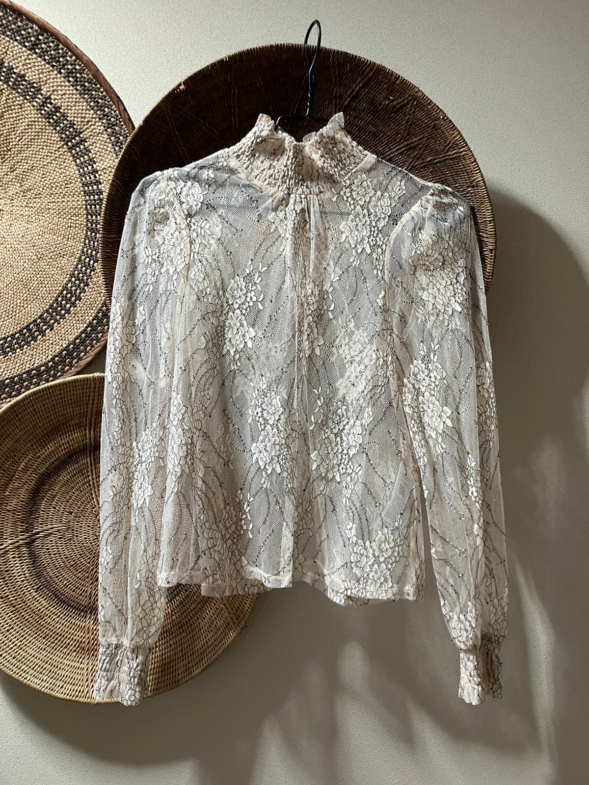 Pieces Kanten Blouse met Hoge Hals - Maat S, Ophalen of Verzenden, Zo goed als nieuw, Maat 36 (S), Wit