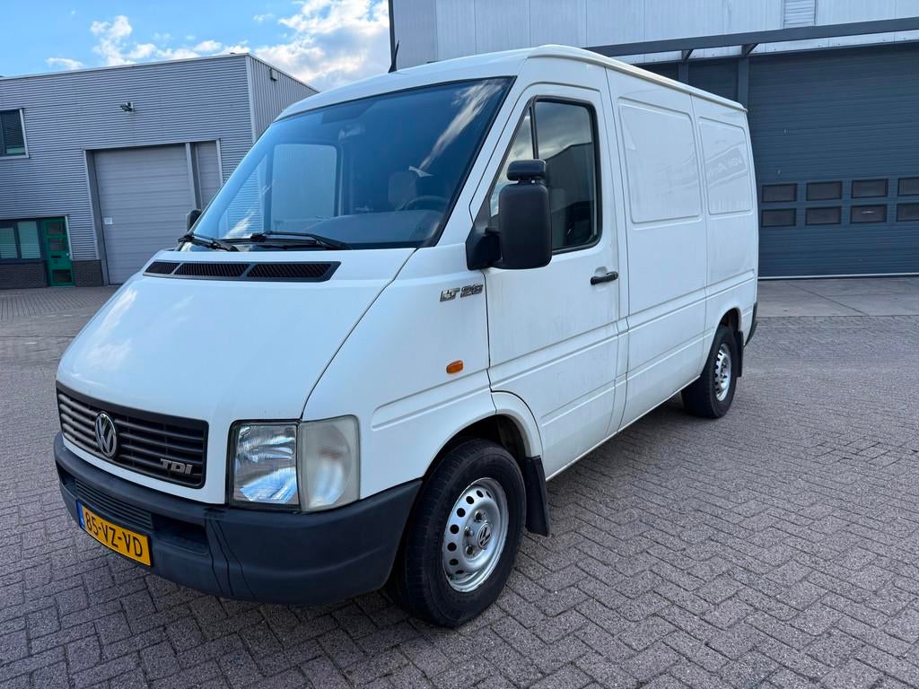 Volkswagen LT 28A 2.5 TDI, Auto's, Bestelauto's, Bedrijf, Te koop, ABS, Schuifdeur, Startonderbreker, Volkswagen, Diesel, Euro 3