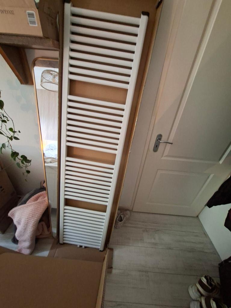 Nieuwe Wiesbaden Elara radiator 181,7 x 45 cm glans wit, Ophalen, Radiator, Nieuw, Minder dan 60 cm