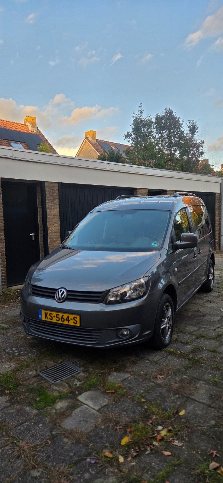 Volkswagen Caddy 1.6 TDI 75KW DSG 7P 2013 Grijs, Stof, Volkswagen, 102 pk, Diesel