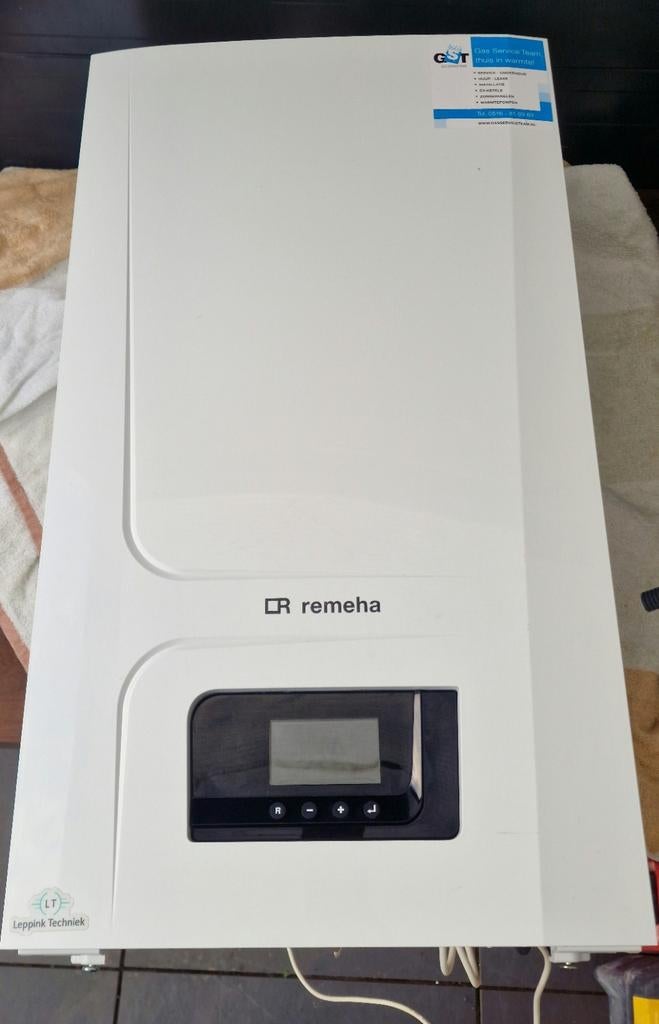 Remeha tzerra ace matic 28c cv ketelbj 2023., Ophalen, Geiser, Minder dan 20 liter, Minder dan 3 jaar oud
