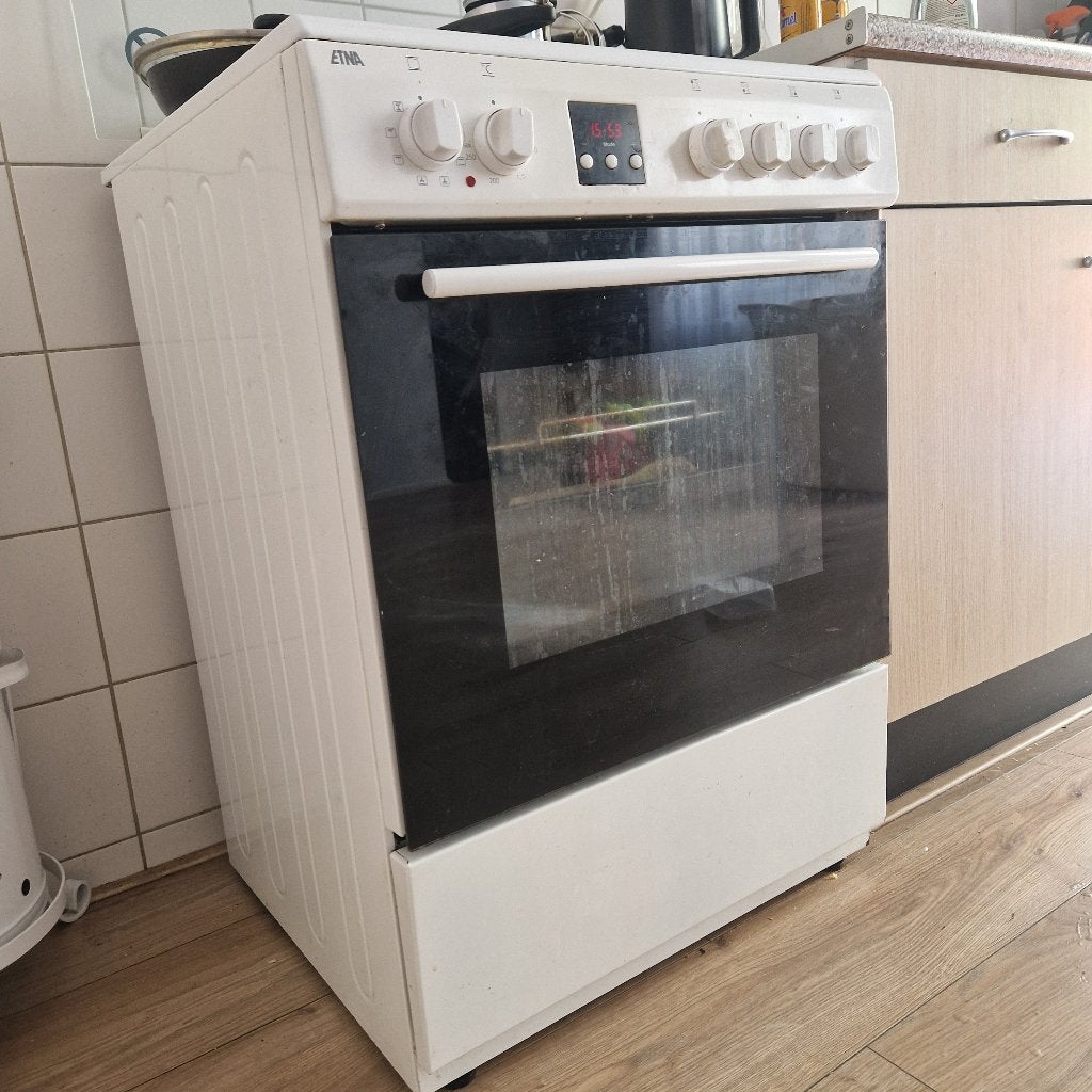 Etna fornuis, Witgoed en Apparatuur, Fornuizen, Ophalen, Gebruikt, 4 kookzones, Gas