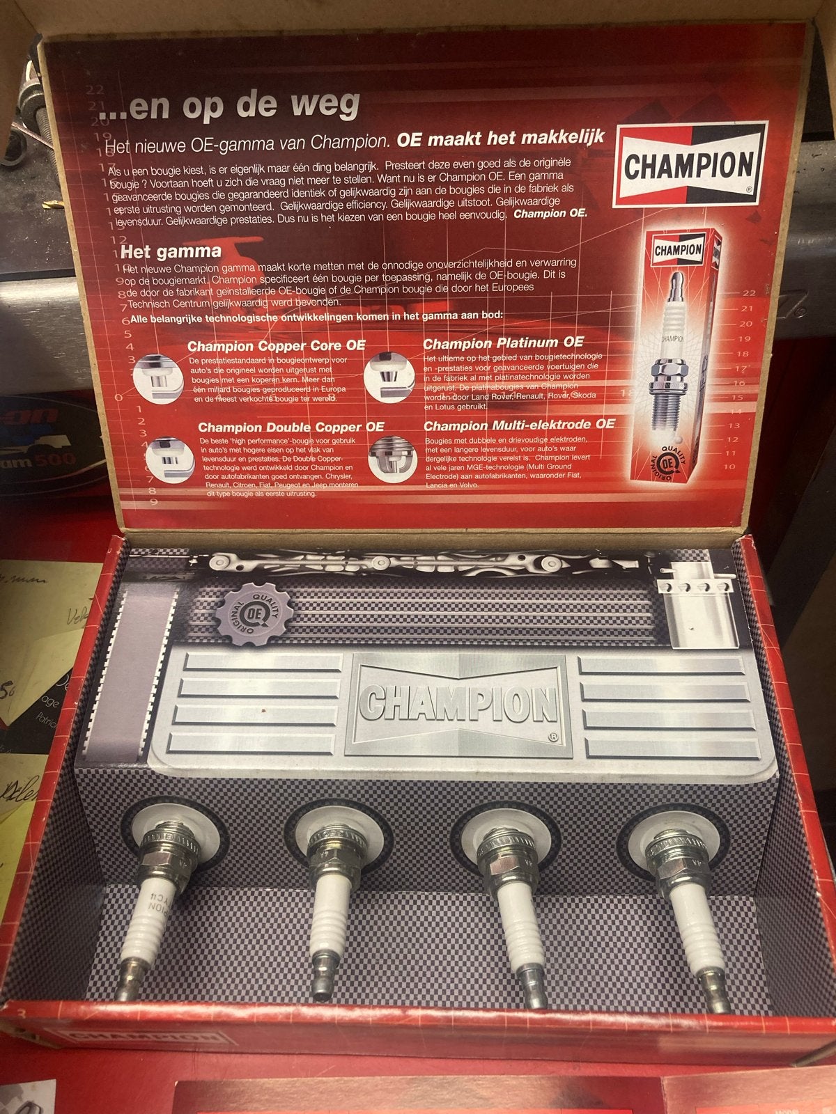 Champion Bougies - Nieuw in doos - Diverse modellen, Ophalen of Verzenden, Nieuw, Audi