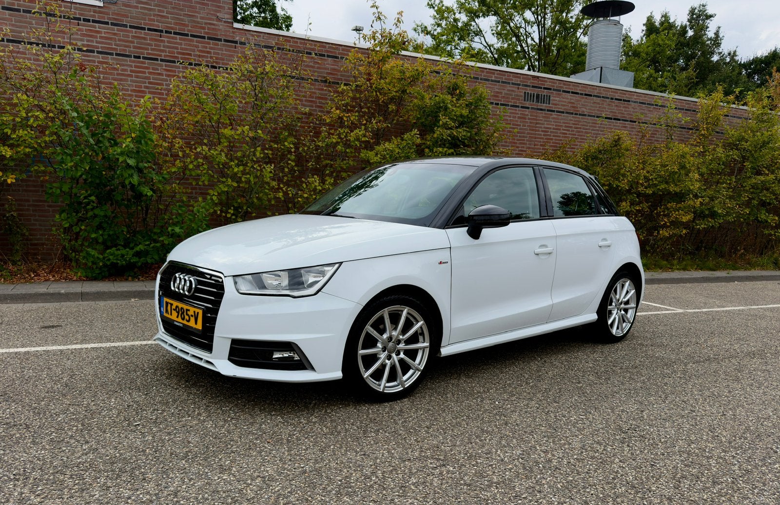 Audi A1 | 1.0 Tfsi 95Pk Sportback | 2017 | Wit | S-Line, Voorwielaandrijving, Stof, Origineel Nederlands, Particulier