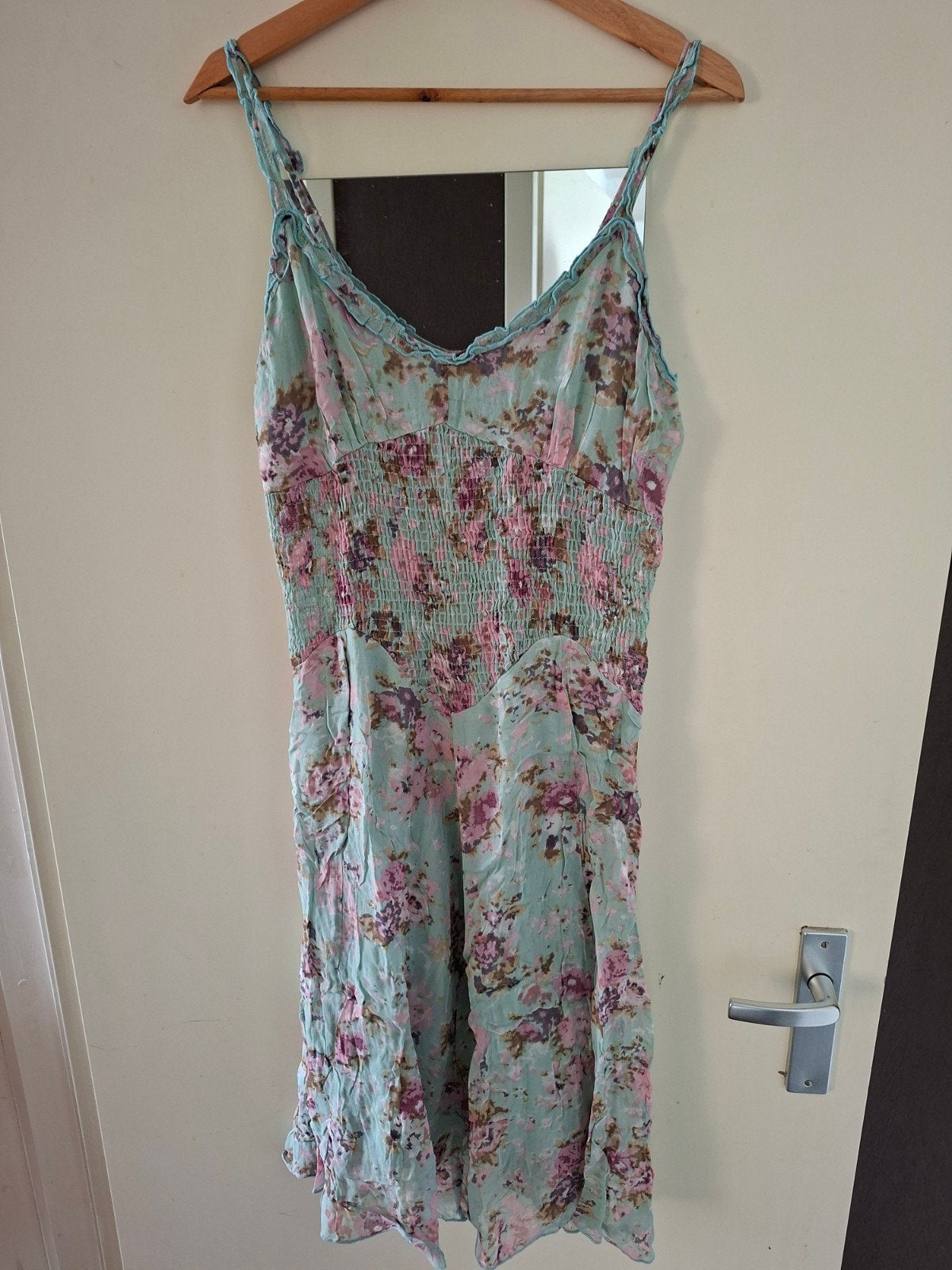Mooie IN-TWO Floral Maxi/Midi jurk met gesmokt bovenstuk, Ophalen of Verzenden, Zo goed als nieuw, Onder de knie