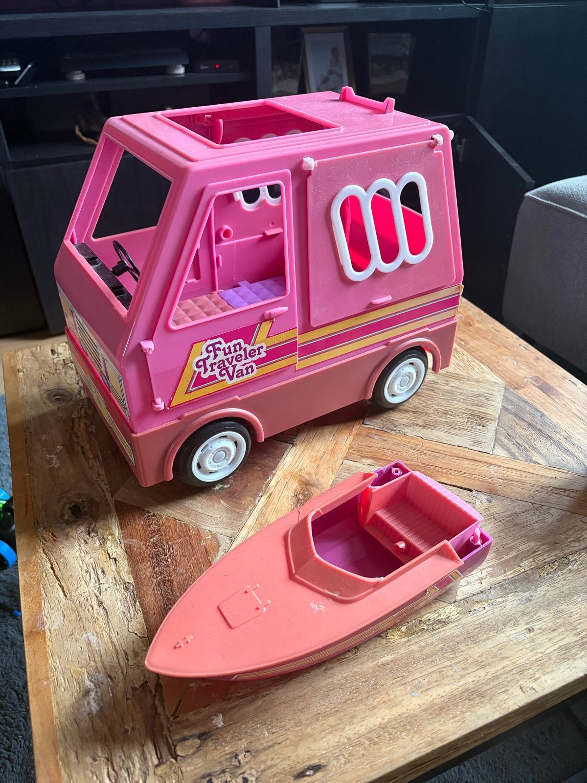 Zeldzame Vintage 1980s Barbie Fun Traveler Van met boot, Ophalen of Verzenden, Gebruikt