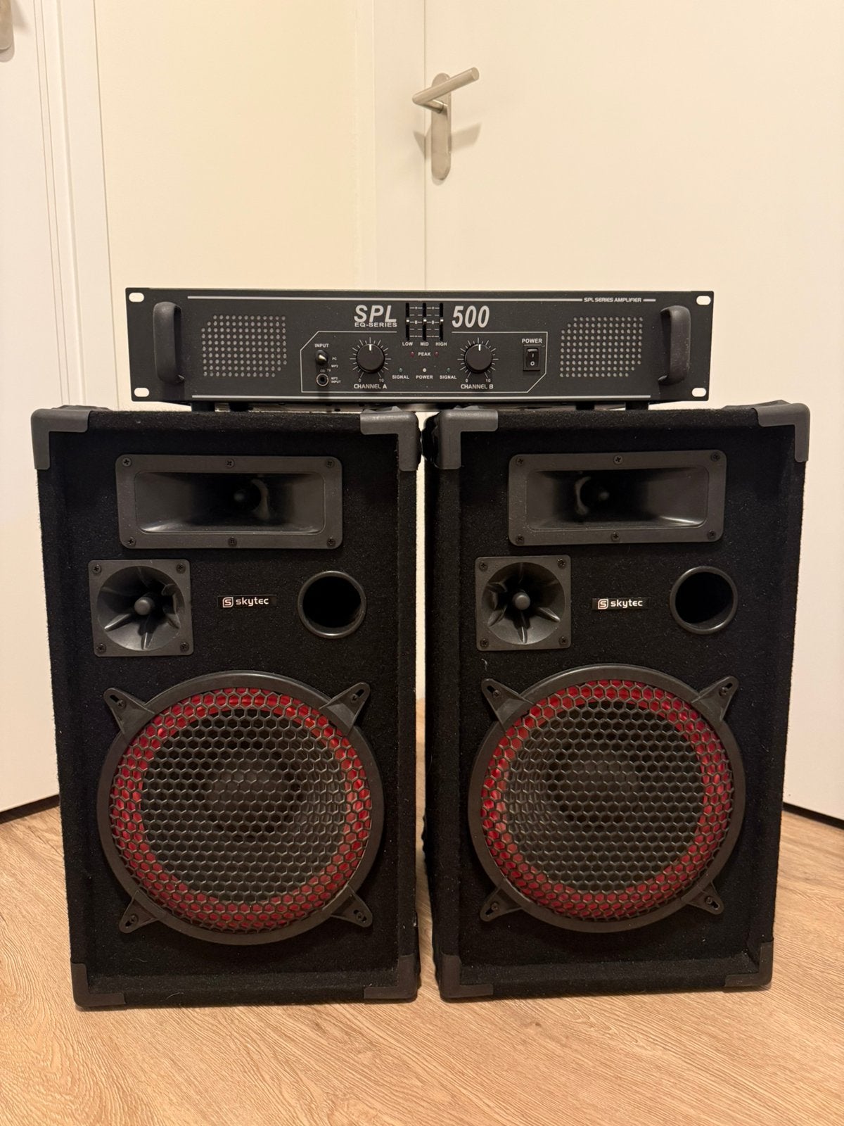 Skytec Speakers (700W) + Versterker (500W), Audio, Tv en Foto, Luidsprekers, Ophalen, Zo goed als nieuw, Overige merken