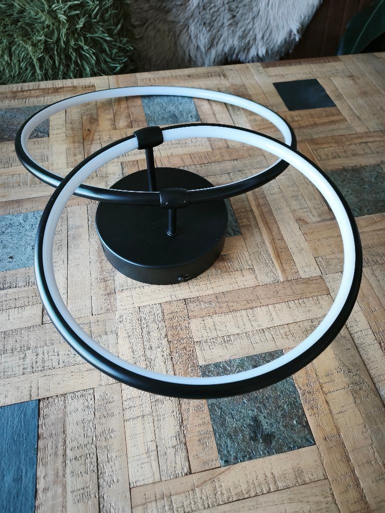 2 ringen LED Lamp, Ophalen, Zo goed als nieuw, Minder dan 50 cm, Overige materialen