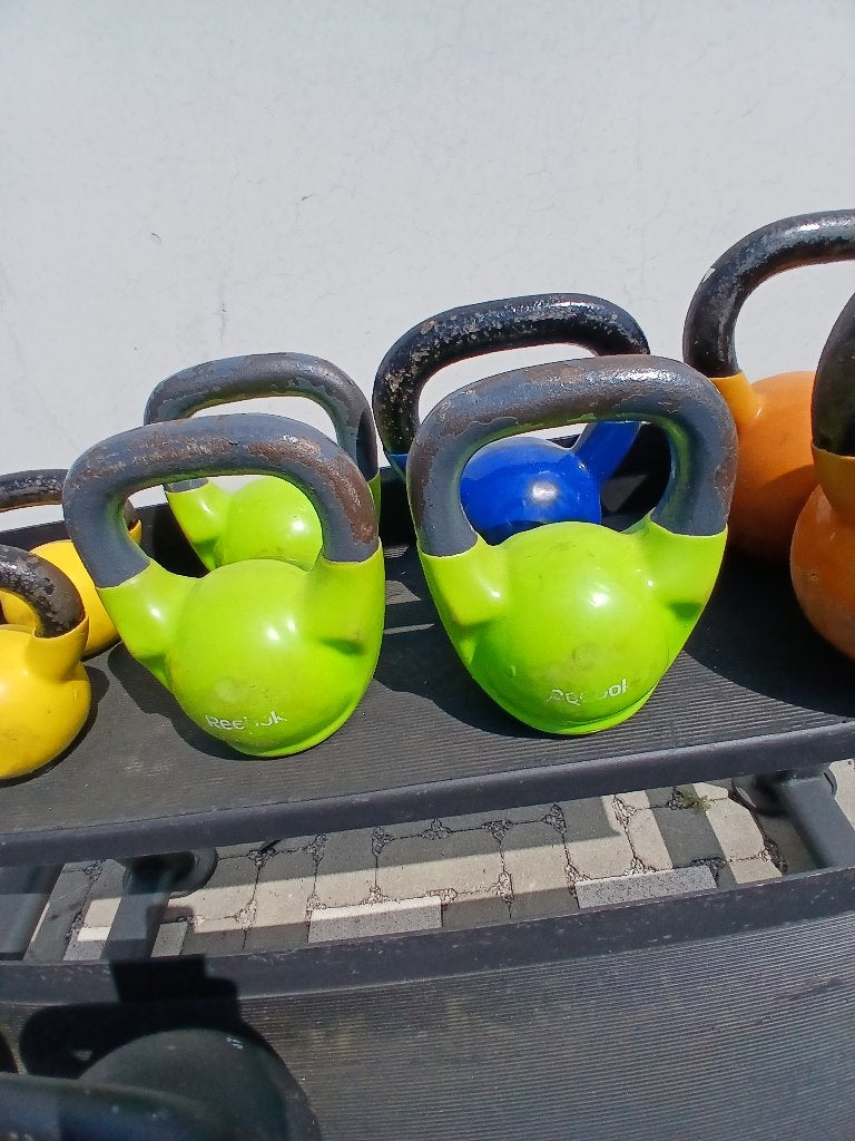 Kettlebell set - diverse gewichten, Ophalen, Gebruikt, Benen, Kettlebell