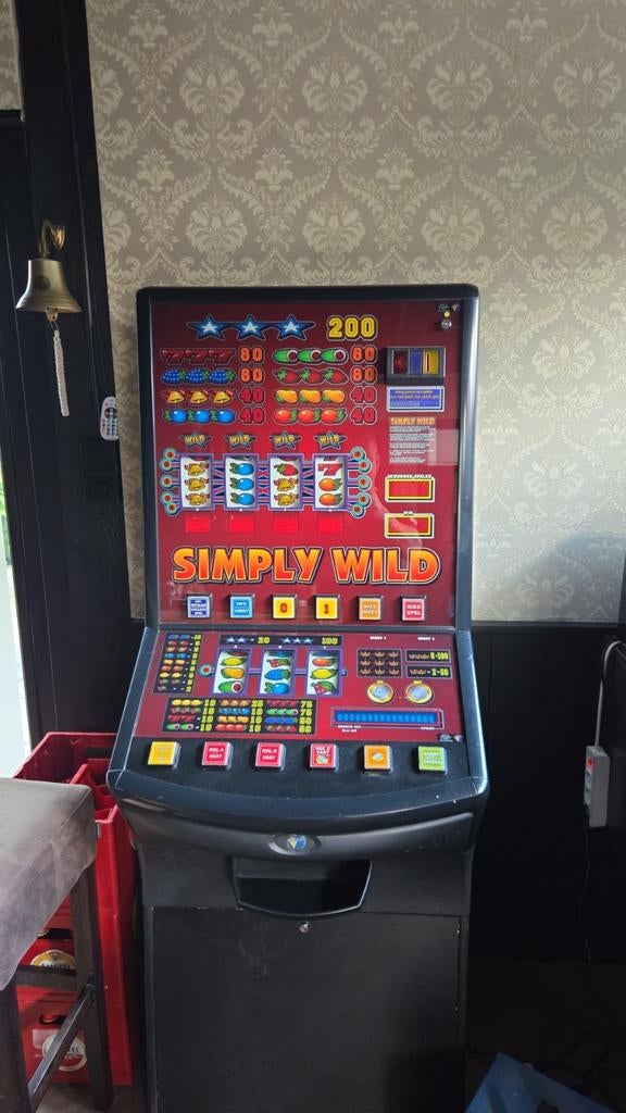 Zeer nette simply wild gokkast, Verzamelen, Automaten | Gokkasten en Fruitautomaten, Euro, Ophalen of Verzenden, Zo goed als nieuw