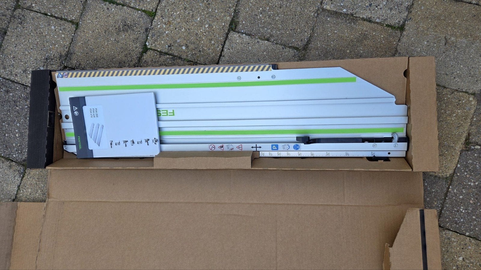 Festool Afkortrail FSK420