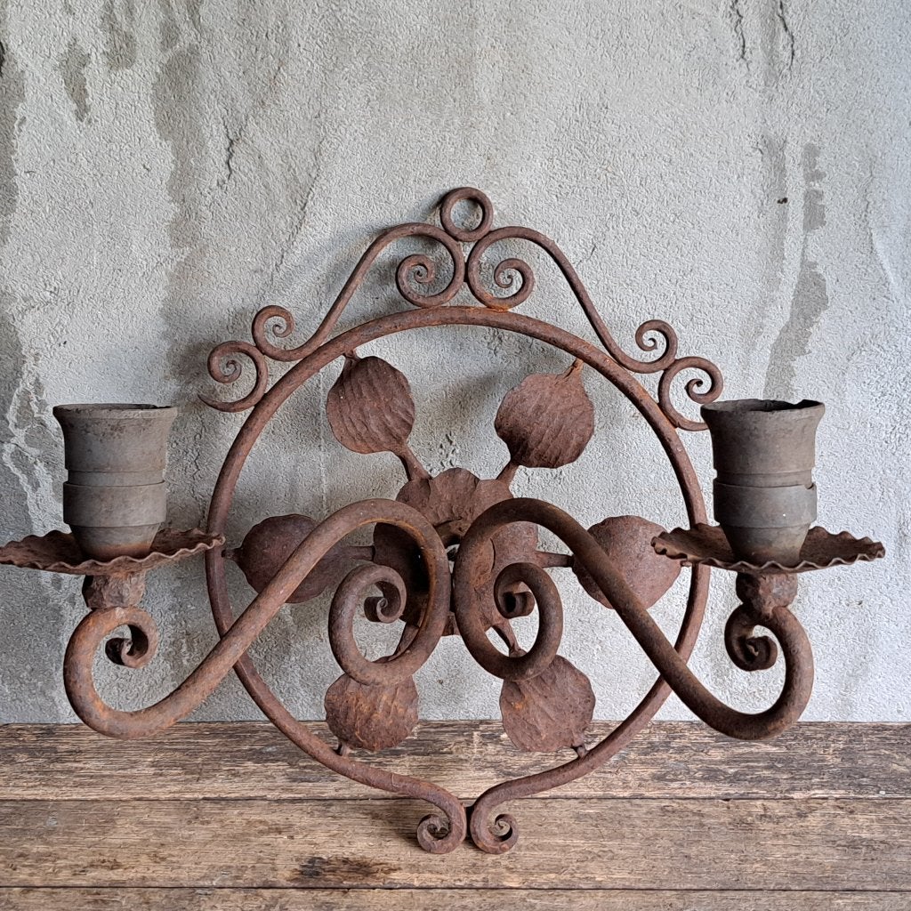 Oude brocante muurkandelaar wandkandelaar roest *Etage3*, Gebruikt, ., Ophalen of Verzenden, .