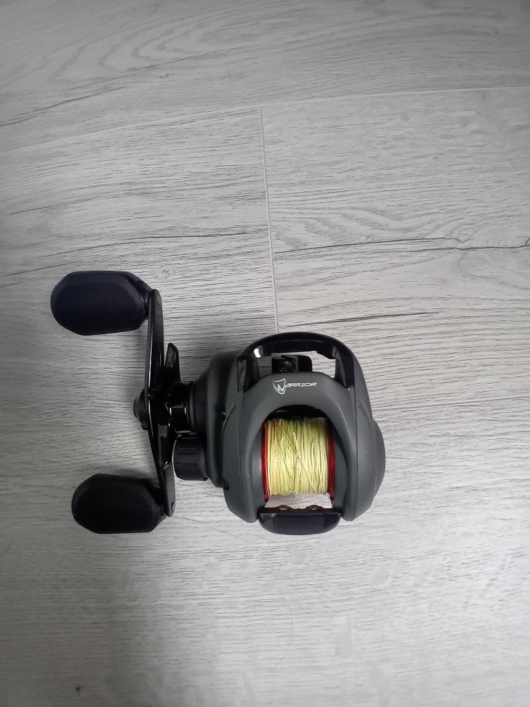Fox Rage Warrior baitcaster reel, Watersport en Boten, Ophalen of Verzenden, Zo goed als nieuw, Molen