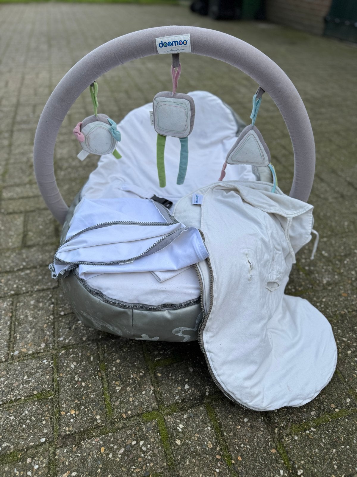 Doomoo Comfy Nest met speelboog, Ophalen of Verzenden, Gebruikt