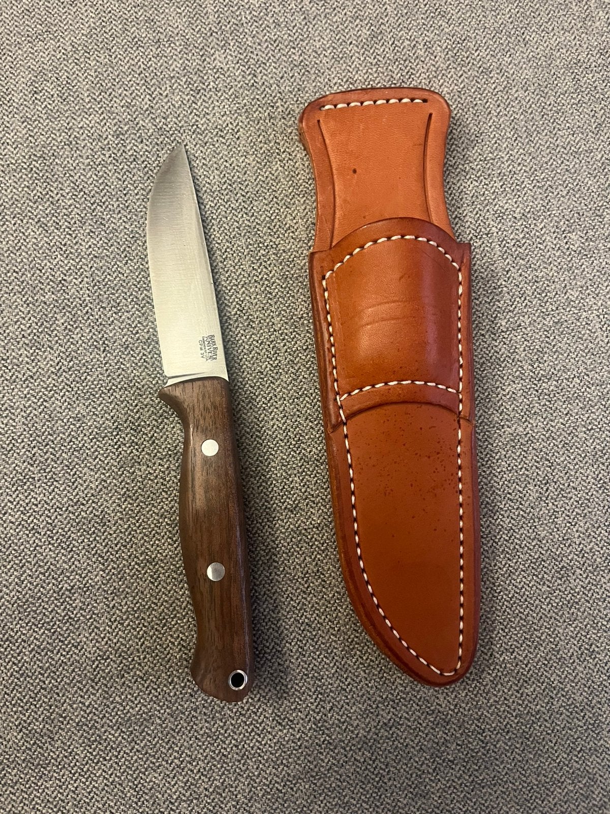 Bark River Bravo Gunny LT cpm-3v Walnut handle, Caravans en Kamperen, Kampeergereedschap, Ophalen of Verzenden, Zo goed als nieuw