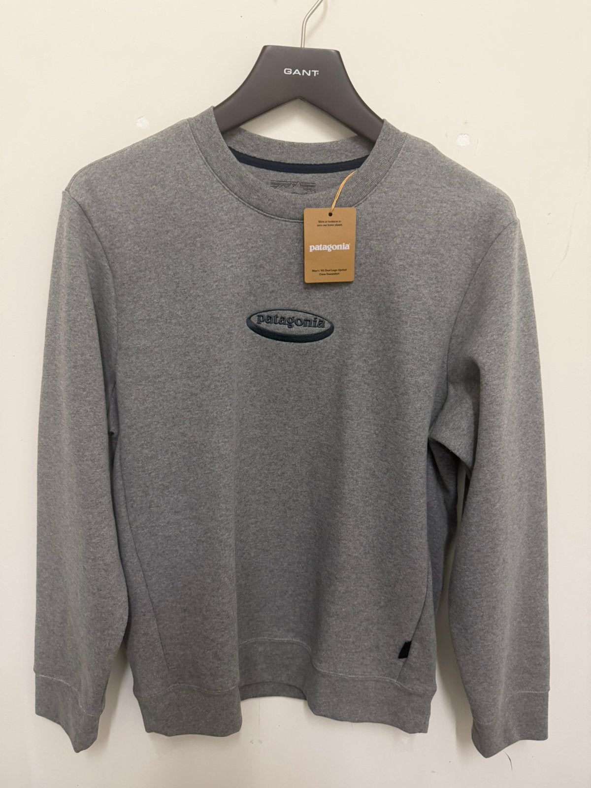 Nieuwe Patagonia oval heren sweat M, Kleding | Heren, Truien en Vesten, Verzenden, Nieuw, Maat 48/50 (M), Grijs