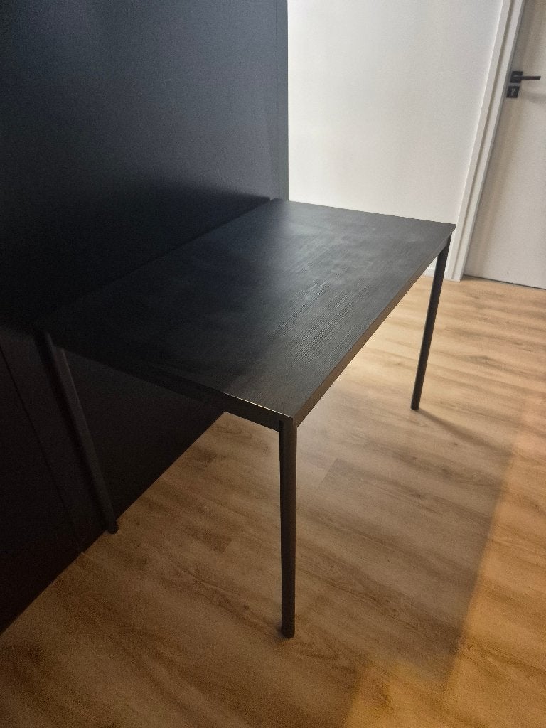 zwarte tafel, Ophalen, 100 tot 150 cm, 50 tot 100 cm, Zo goed als nieuw