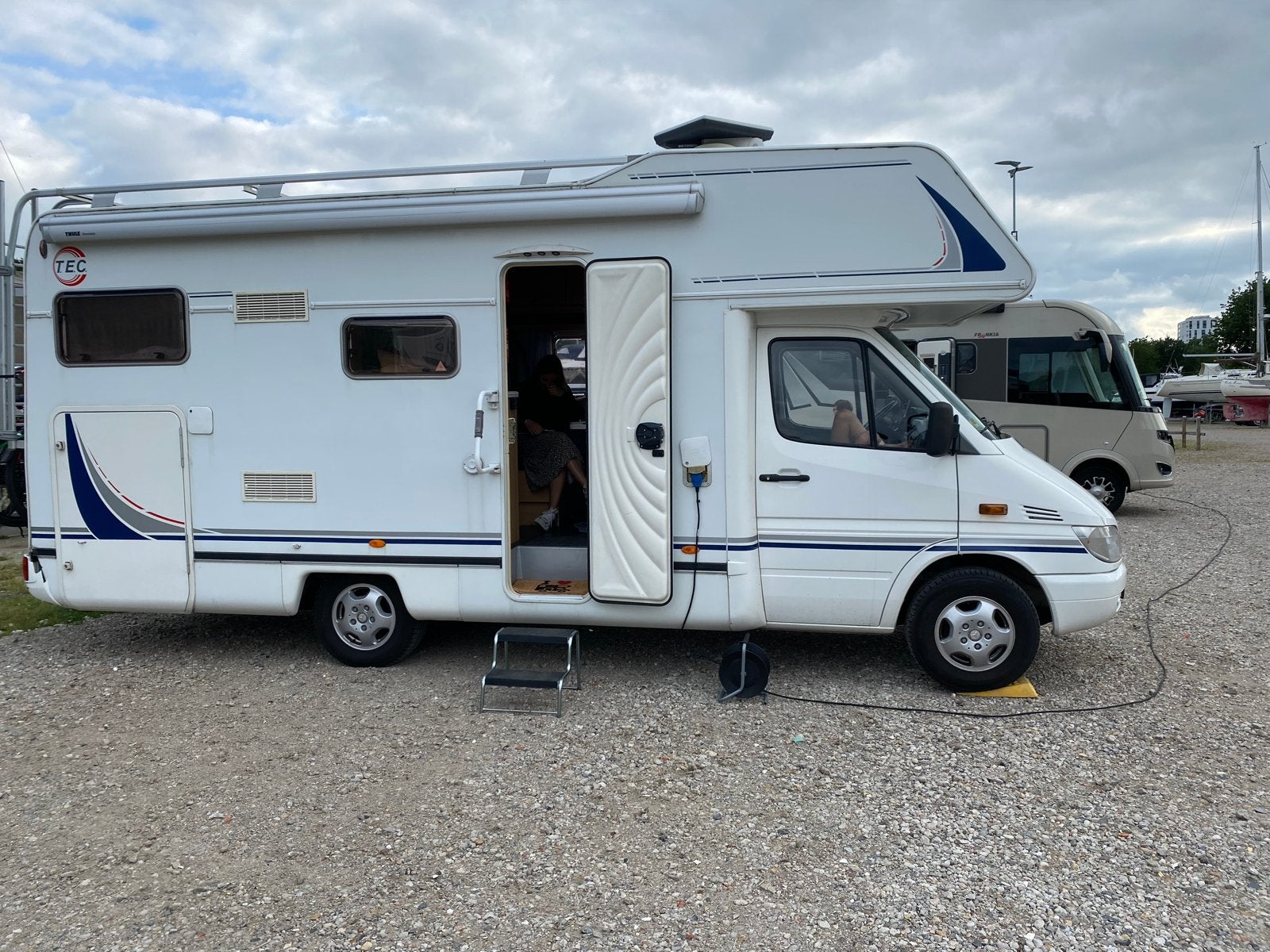 Mercedes Benz 313 CDI Rotec 655 Alkoof - Ruim, compleet!, Caravans en Kamperen, T.E.C., Particulier, Fietsenrek, 6 tot 7 meter