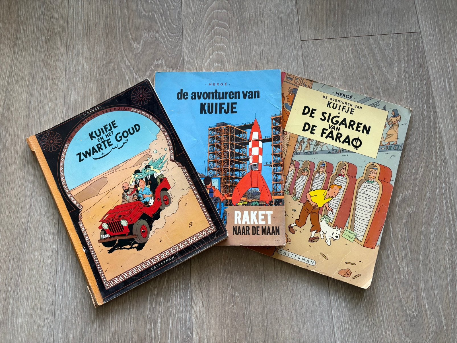 3 x oude Kuifje stripboeken, Meerdere stripboeken, Ophalen of Verzenden, Gelezen