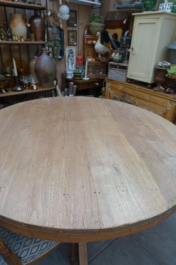 Ronde teakhout tafel met kruispoot, Ophalen, Vijf personen of meer, 100 tot 150 cm, 100 tot 150 cm