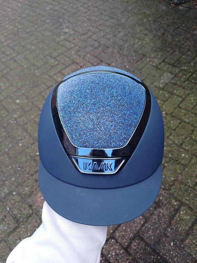 Kask dogma M, Ophalen of Verzenden, Zo goed als nieuw, Dressuur, Cap