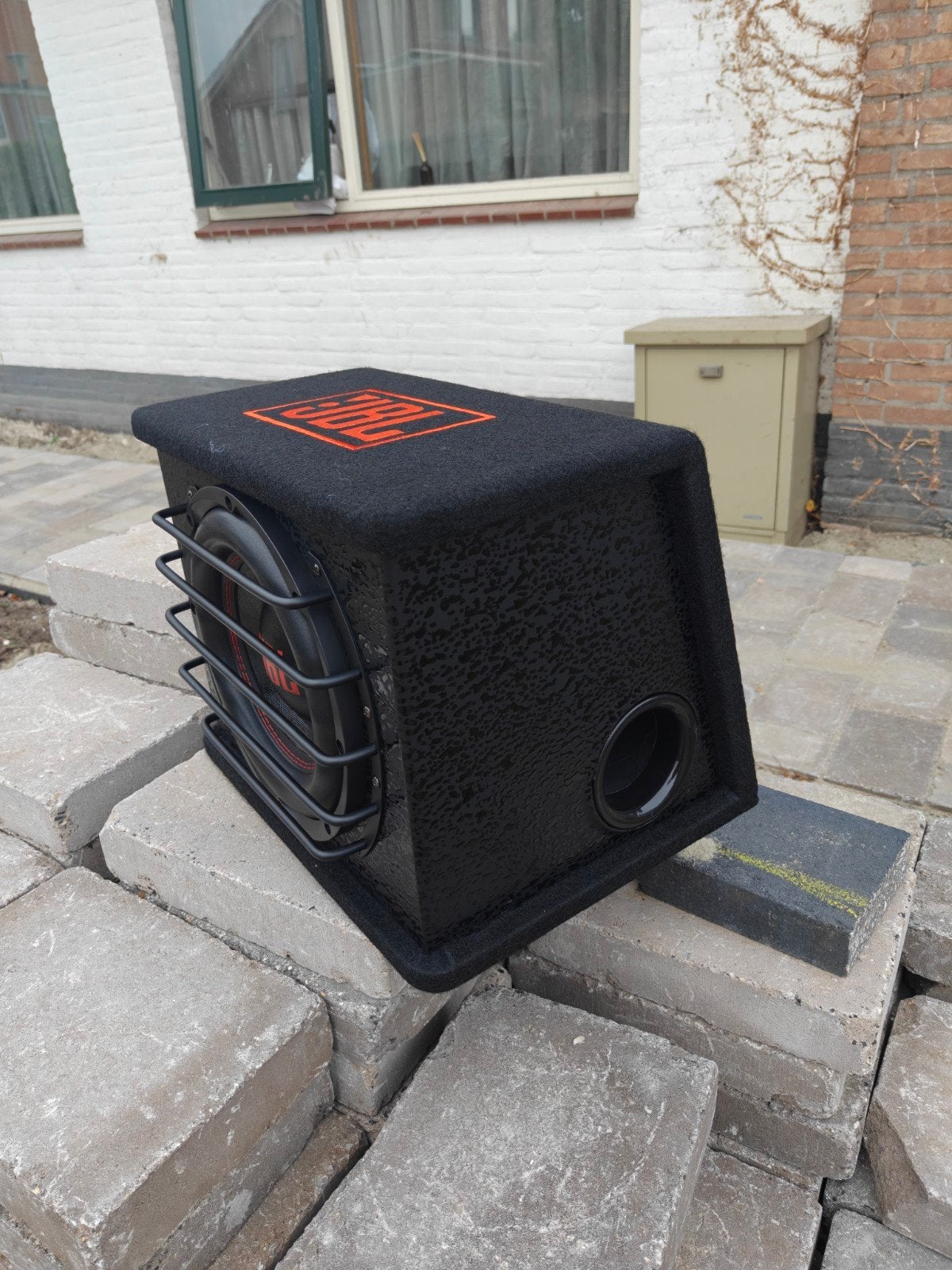 JBL Subwoofer met ingebouwde versterker, Ophalen of Verzenden, Nieuw