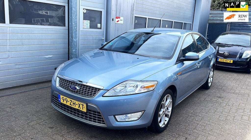 Ford Mondeo 2.0-16V Titanium 145 PK-Leer-Clima-Cruise-Nw APK, Auto's, Gebruikt, Zwart, Blauw, Leder en Stof
