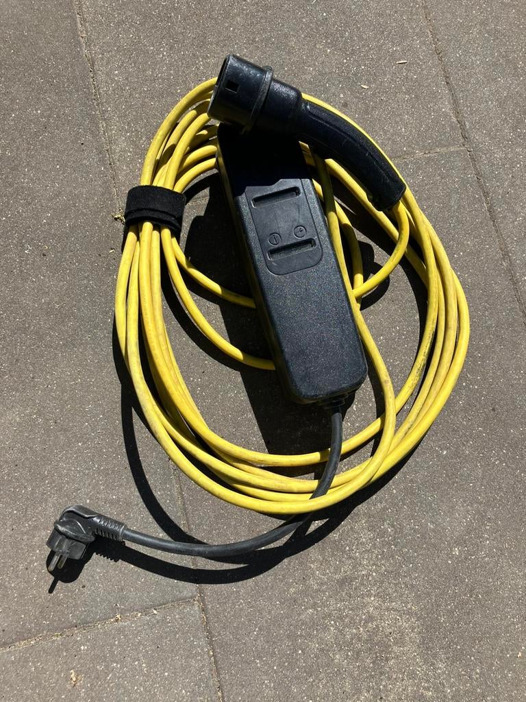 Thuislader voor elektrische auto (Mercedes c350e), Ophalen, Gebruikt, Mercedes-Benz