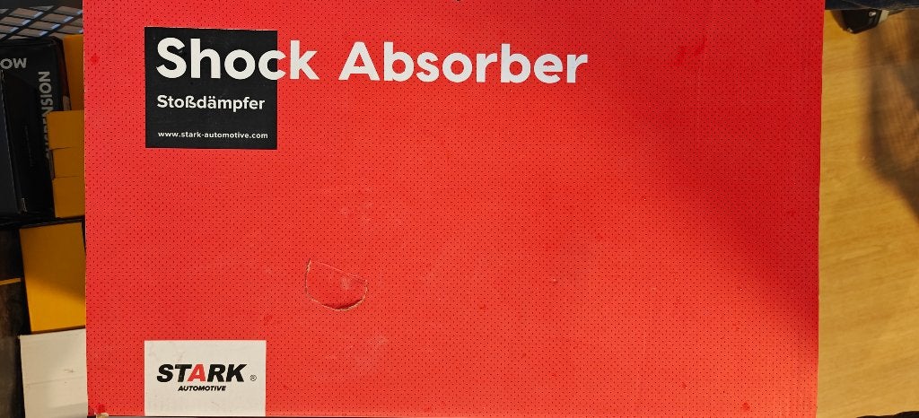 STARK SKSA-0132653 Shock absorber for FORD FOCUS, C-MAX, Auto-onderdelen, Ophalen, Nieuw, Ford