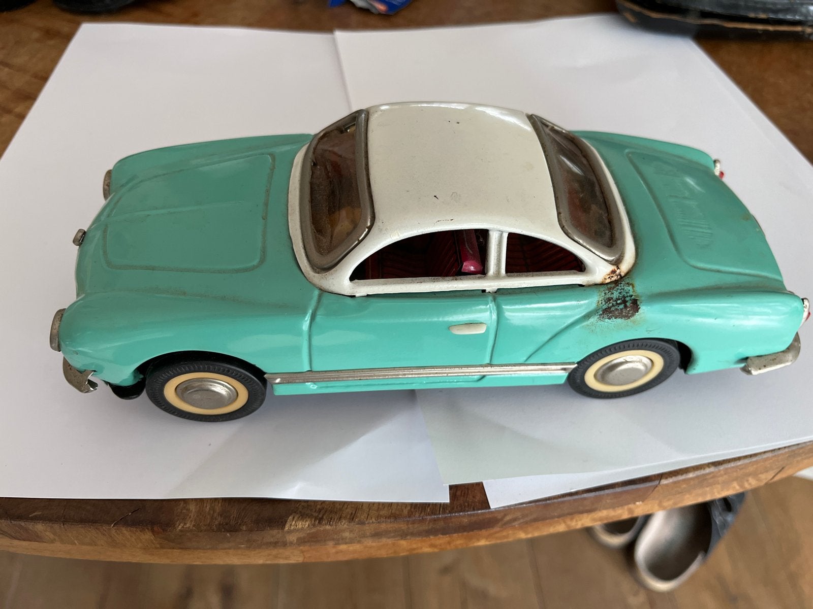 Vintage blikken speelgoedauto - groen/wit, Hobby en Vrije tijd, Ophalen of Verzenden, Gebruikt, Auto, Overige merken