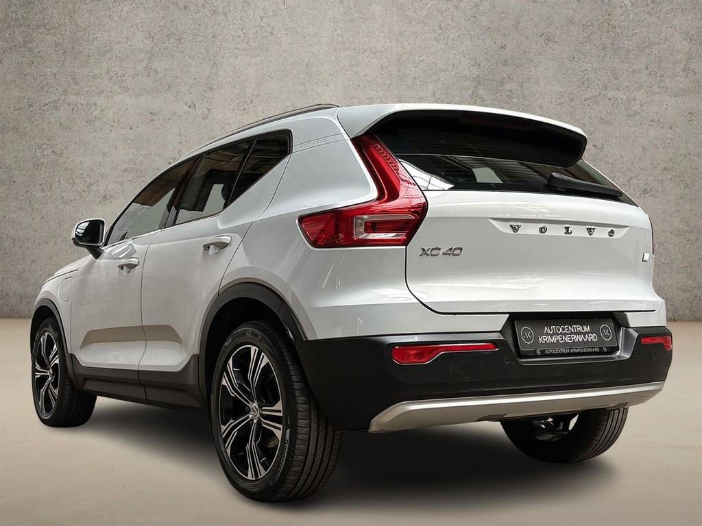 Volvo XC40 1.5 T4 Recharge Inscription 211Pk Automaat (APPLE, 12 maanden, Gebruikt, Zwart, Wit