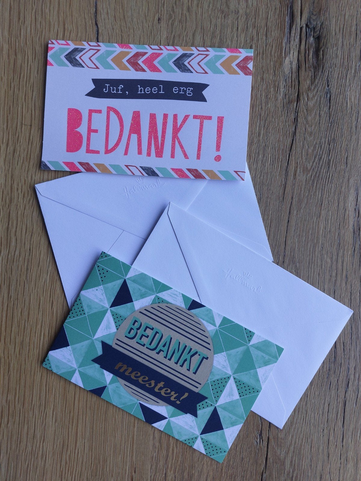 Bedankt juf Bedankt meester Hallmark kaarten 2 stuks nieuw, Diversen, Ophalen of Verzenden, Nieuw