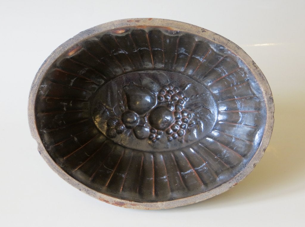 Puddingvorm aardewerk antiek fruit decor groot bruin vorm, Ophalen of Verzenden
