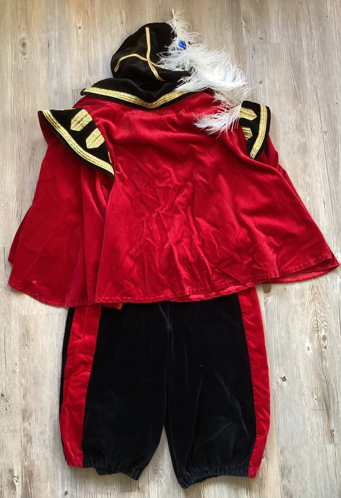 Pietenpak rood, Diversen, Sinterklaas, Ophalen of Verzenden, Zo goed als nieuw