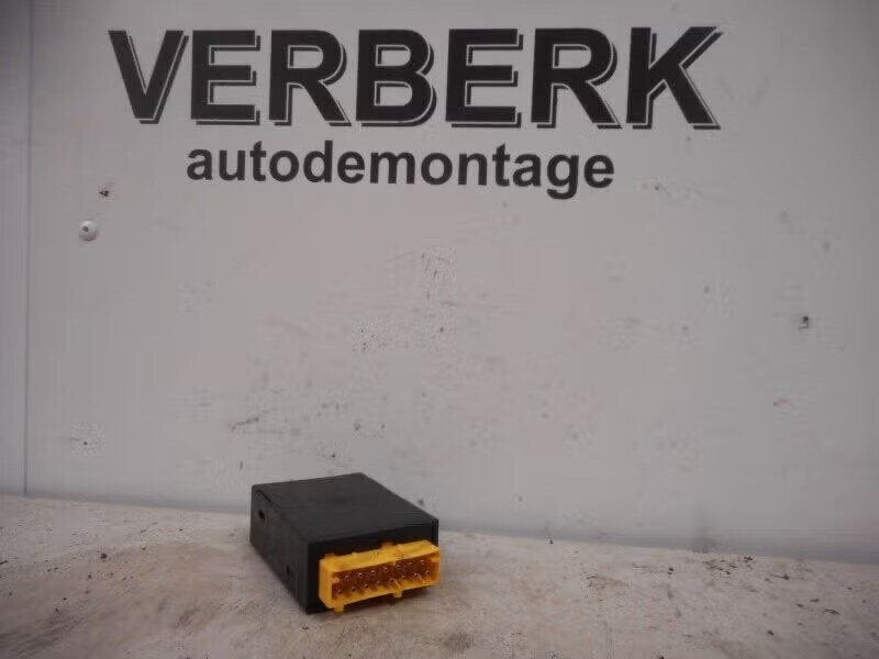 REGELEENHEID BMW 3 serie (E36 / 2) (bmw61.35-8375840), Gebruikt, Ophalen of Verzenden, Petuelring 130 80809 München, DE, BMW