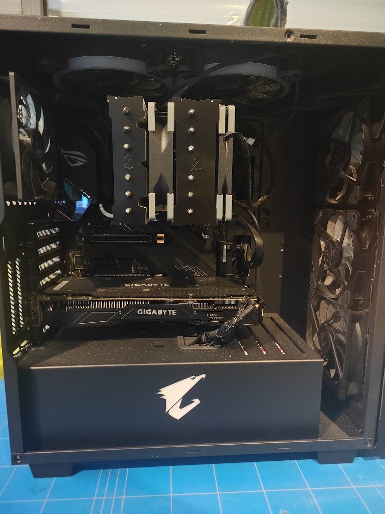 Gaming PC i5-10600k, gtx 1070, 32gb ram, Ophalen, Zo goed als nieuw, Gaming, 3 tot 4 Ghz