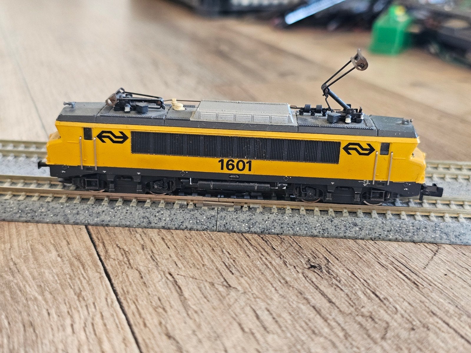 Fleischmann Piccolo NS 1601 N spoor locomotief, Gebruikt, Fleischmann, Ophalen of Verzenden, NS