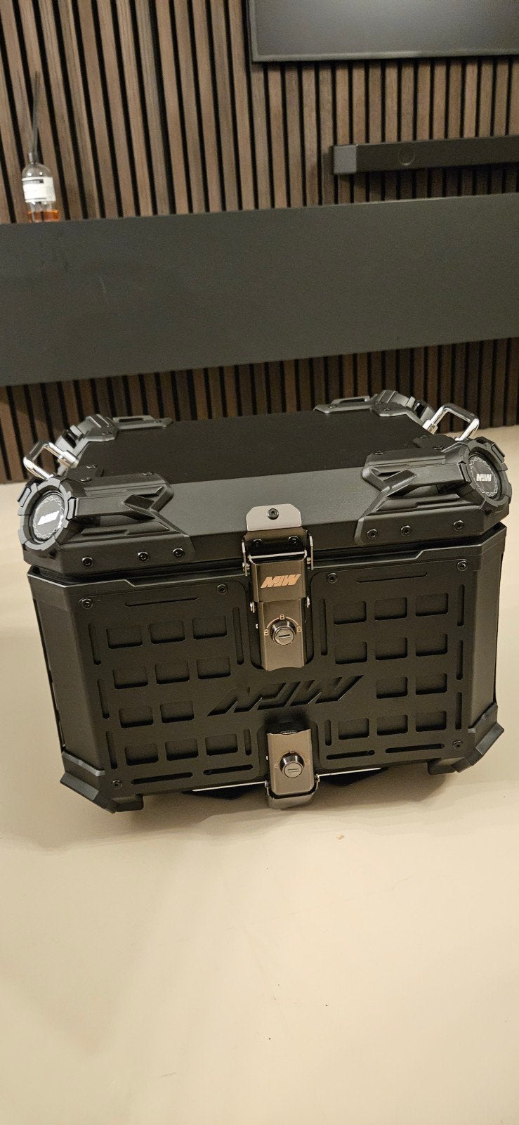 Nieuwe 45L Topkoffer met Universele Bracket en Kussen, Ophalen