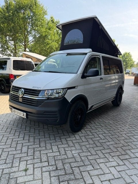 Foto 9 van Volkswagen Transporter T 6.1 2022/Nieuw Kwb 4 Personen