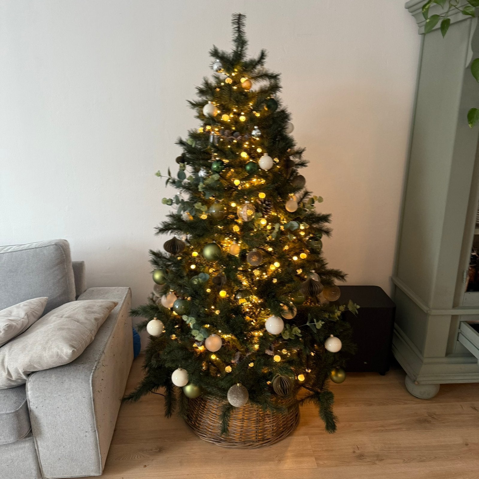 INTRATUIN ROMA KUNSTKERSTBOOM 185 cm Incl. Mand, Diversen, Ophalen, Gebruikt